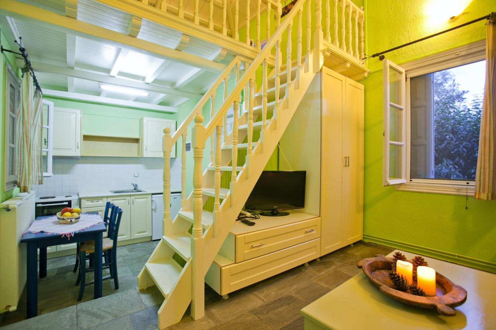 Aretousa Studios & Apartments สโกเปลอสทาวน์ ภายนอก รูปภาพ
